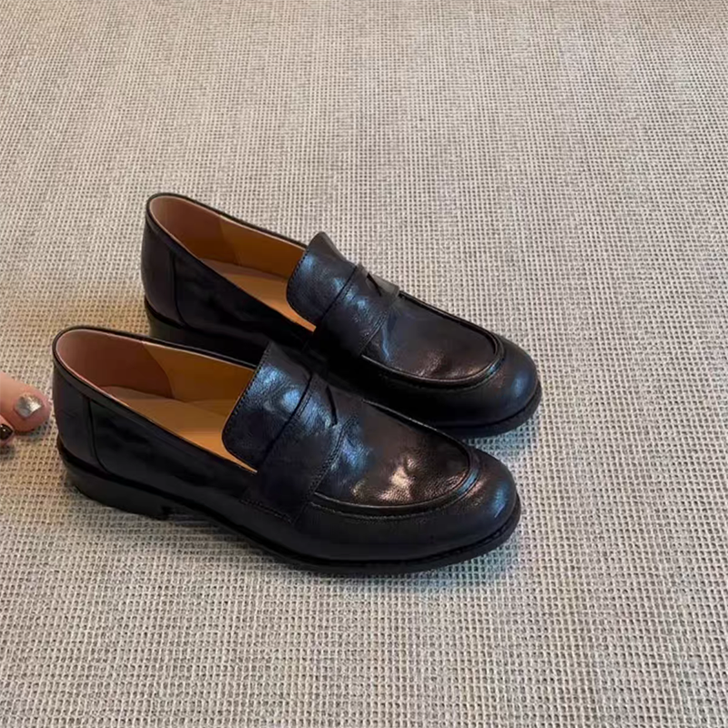 レディース本革ローファースリップカジュアルフラットヴィンテー - Women Formal Wear Footwear のレビューと価格