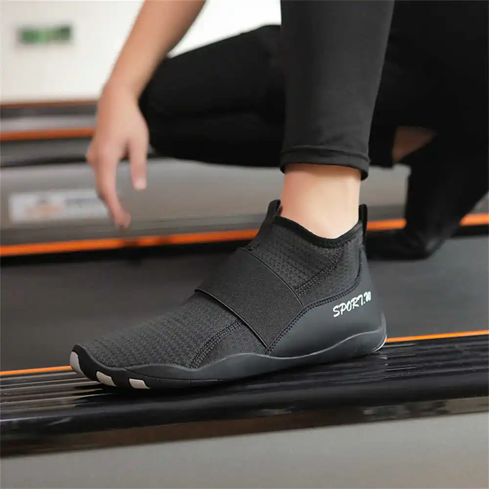 女性用ハイトップスニーカー、テニスブーツ、スポーツシューズ、 - Women'S Formal Wear Canada のレビューと価格