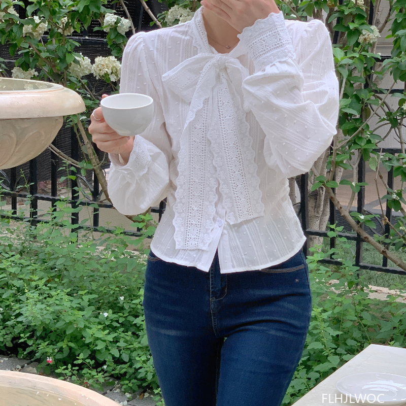 レトロヴィンテージレース蝶ネクタイトップスかわいい女の子春秋 - Women Formal Wear White Shirt のレビューと価格