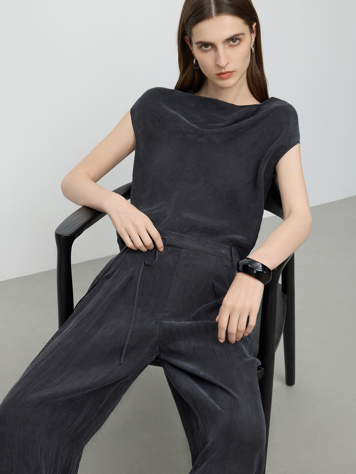 FSLE 【プレミアムシリーズ】ドレープカラーノースリーブシ - Women'S Formal Wear Suits のレビューと価格