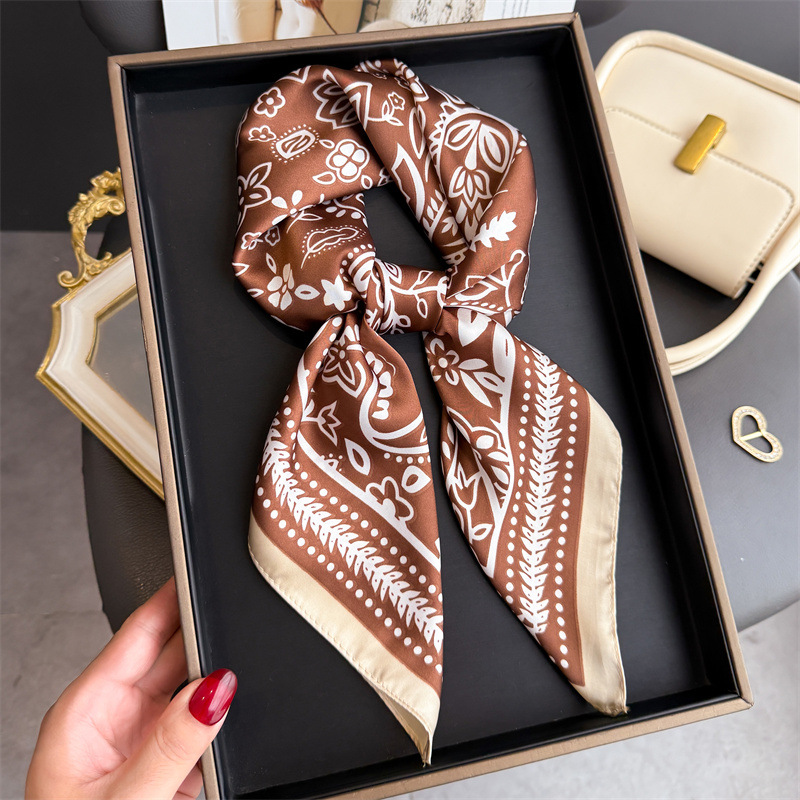 1Pc カシュープリントファッションシルクスカーフスクエアス - Scarf Silk Neck のレビューと価格