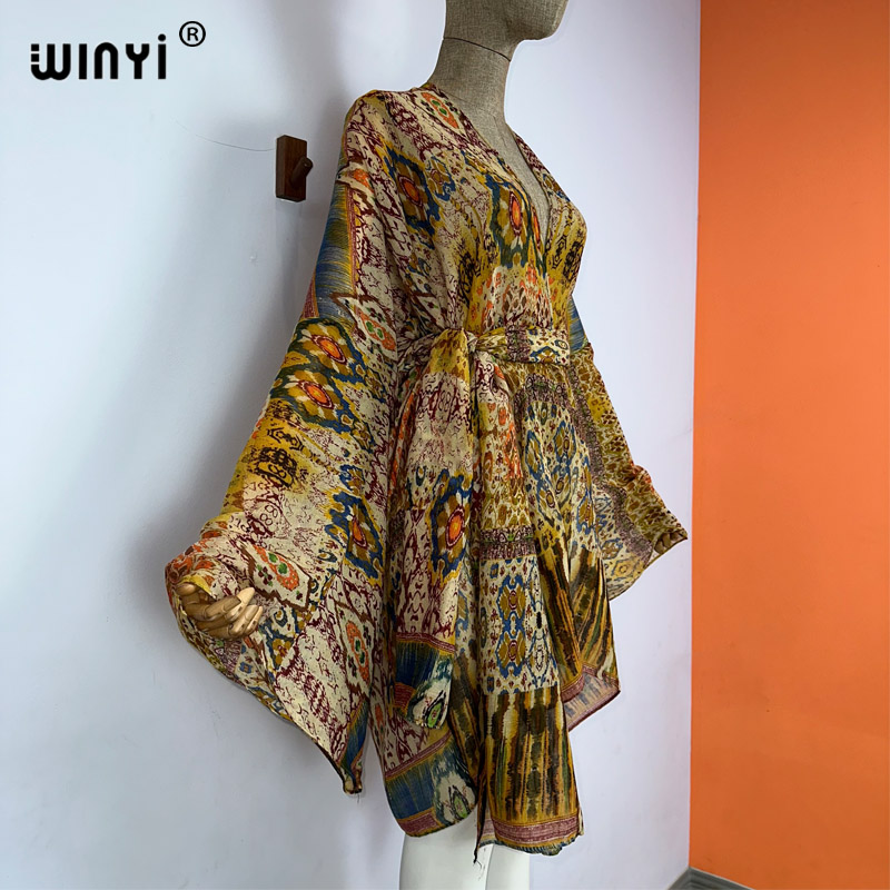 Winyi着物ベルト付き夏の花柄プリントビーチ衣装カーディガ - Young Women'S Formal Wear のレビューと価格