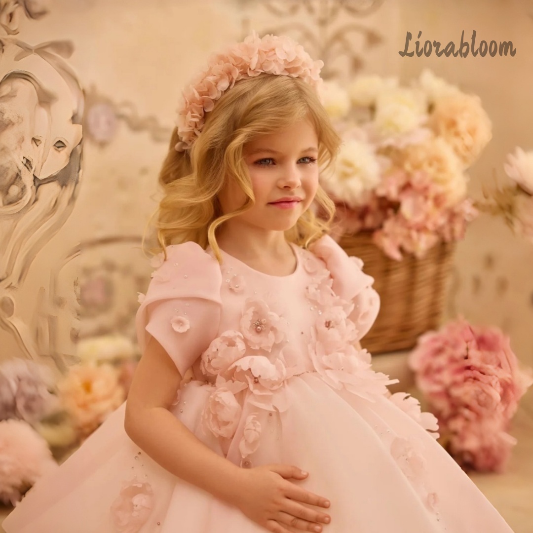 カスタマイズされた女の子用フォーマルウェア、フルスカートのプ - Women Formal Wear With Skirt のレビューと価格