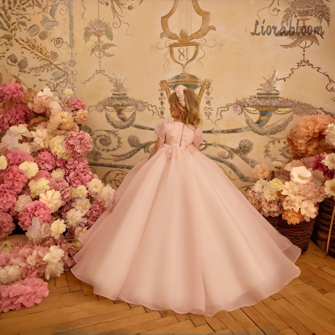 カスタマイズされた女の子用フォーマルウェア、フルスカートのプ - Women Formal Wear With Skirt のレビューと価格