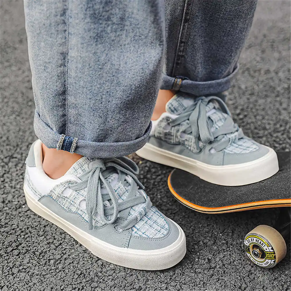 女性用スポーツスニーカー,レース付きスニーカー,ヒップホップ - Women Formal Wear Footwear のレビューと価格