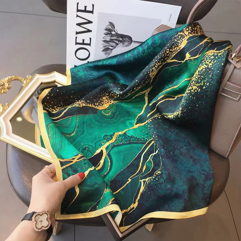 70 × 70 センチメートル女性スカーフシルク感ヘアネック - Scarf Silk Neck のレビューと価格