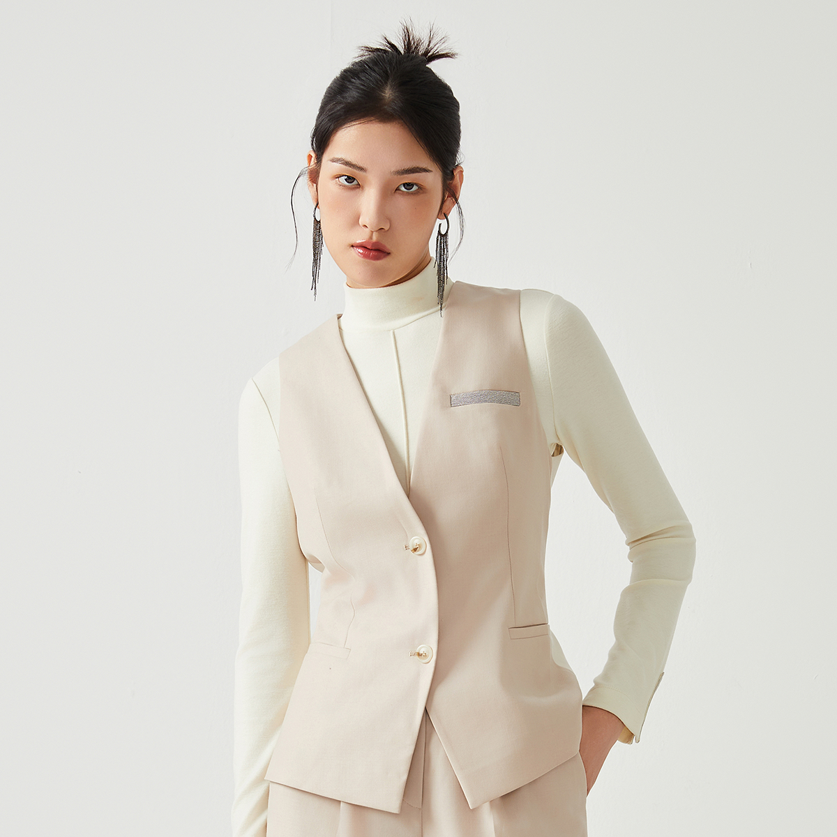 K2548W レディース ノースリーブ ウール混ベスト Vネ - Tailored Coat Wool のレビューと価格