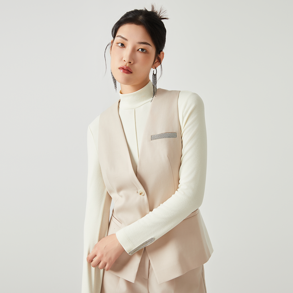 K2548W レディース ノースリーブ ウール混ベスト Vネ - Tailored Coat Wool のレビューと価格