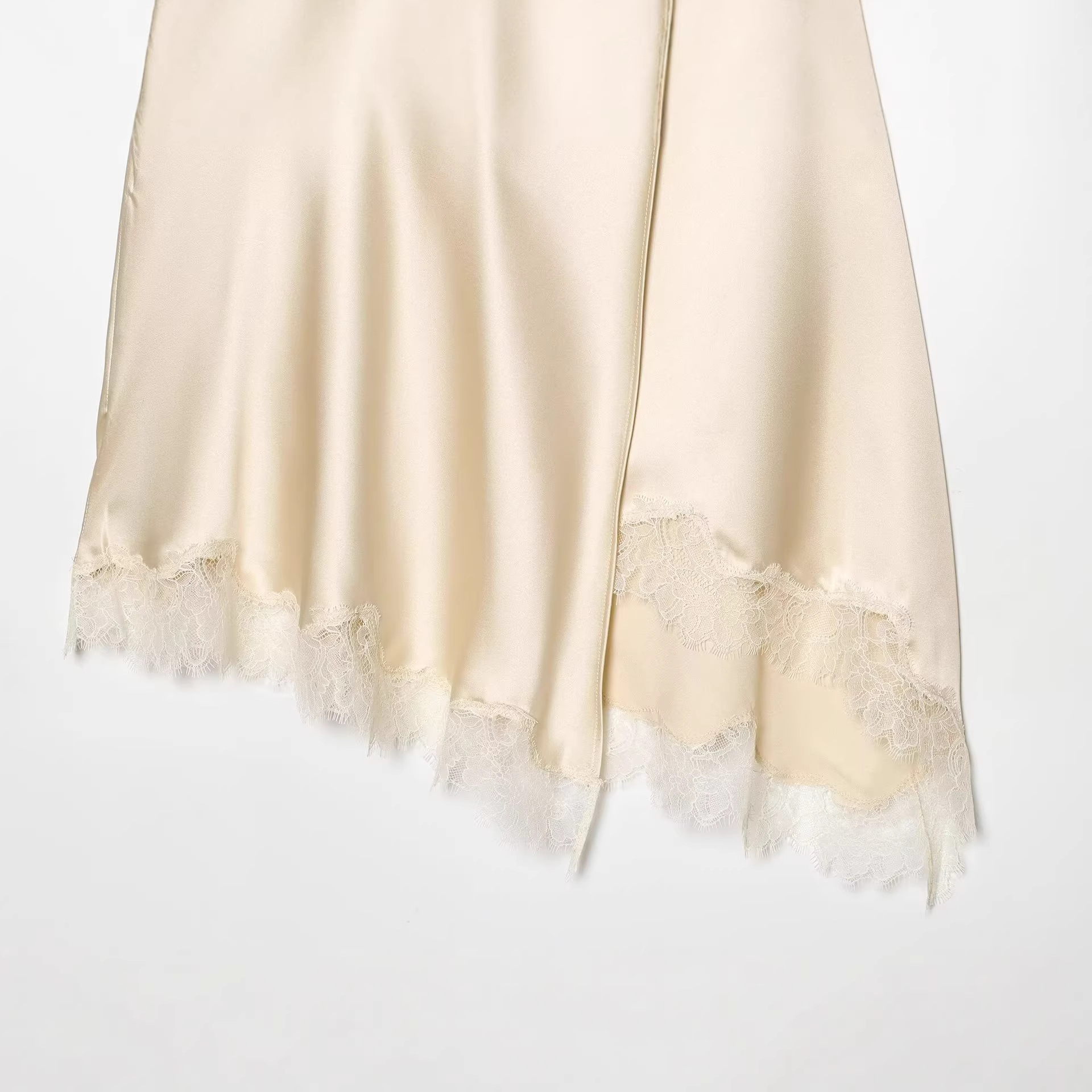 レディース エレガント サテン レースヘムスカート ベージュ - Women Formal Wear With Skirt のレビューと価格