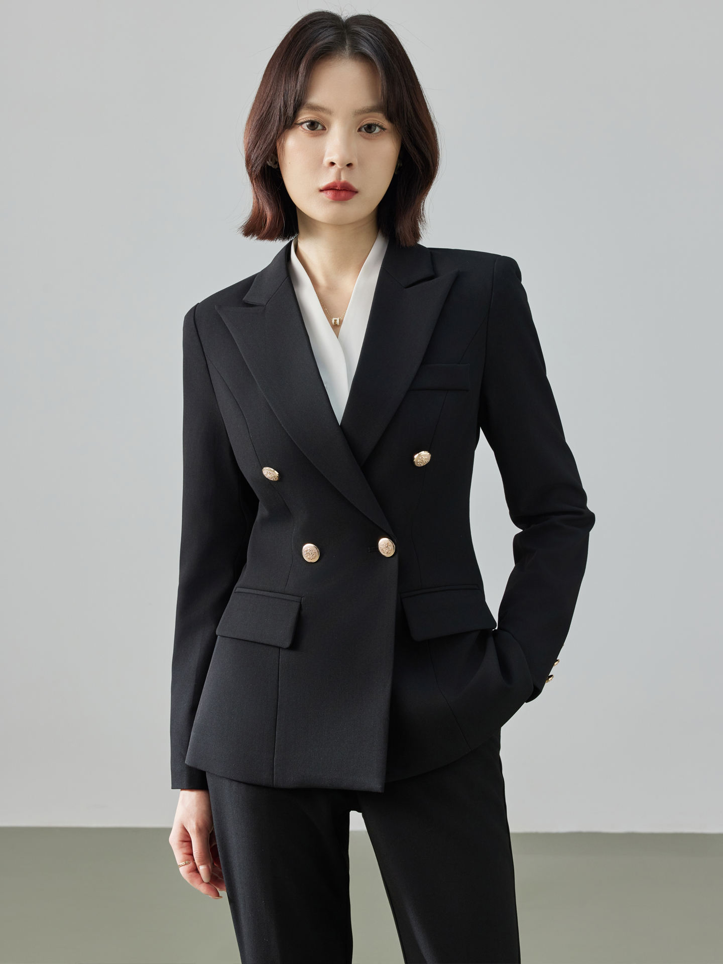 コバルトブルーのスーツセット 女性用 通勤 仕事 面接 フォ - Women Formal Wear Look のレビューと価格