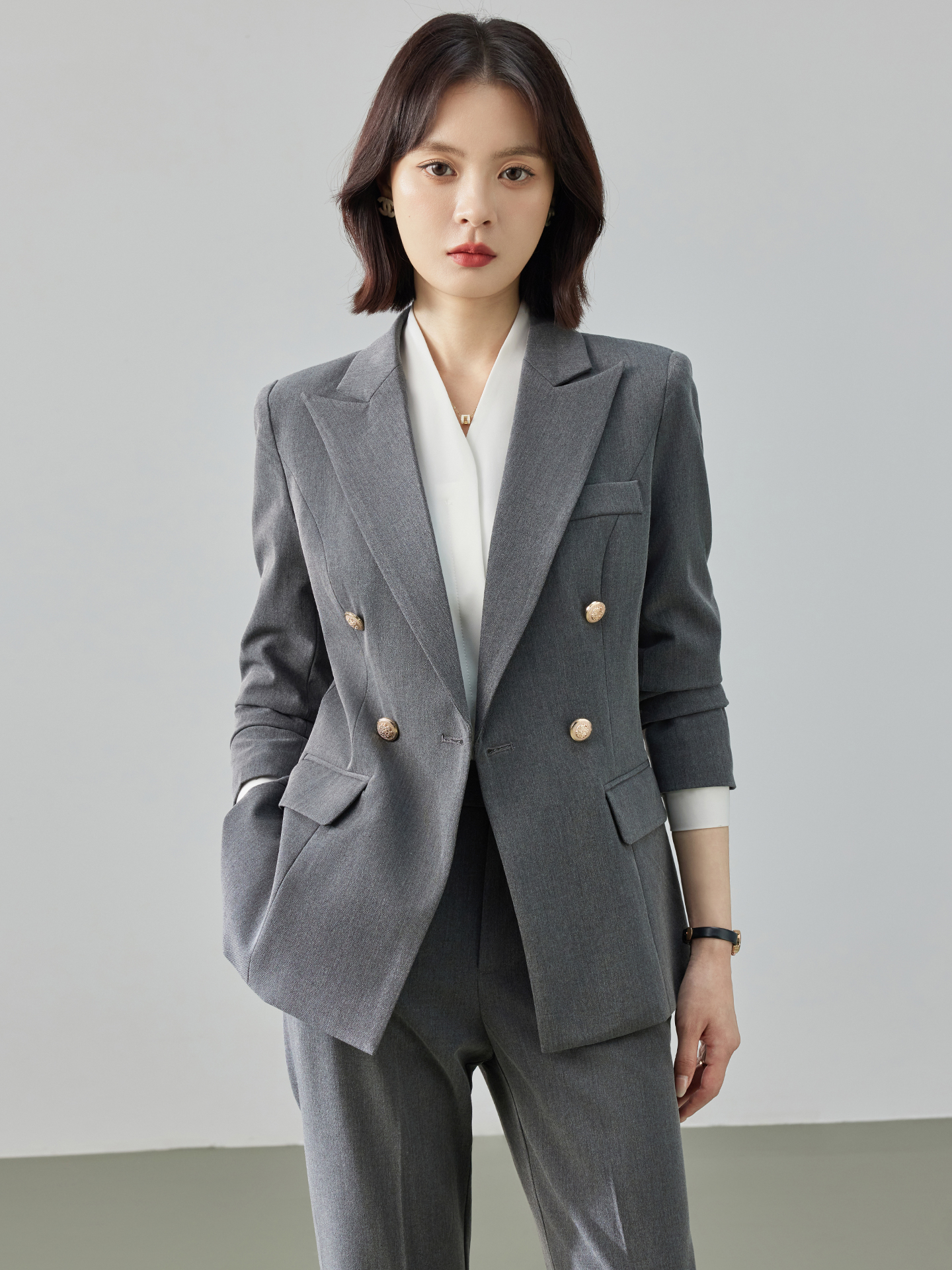 コバルトブルーのスーツセット 女性用 通勤 仕事 面接 フォ - Women Formal Wear Look のレビューと価格